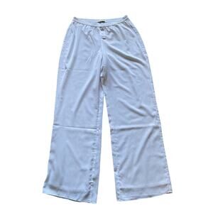 Abercrombie and Finch Womens/Teen White Straight/wide leg White pants Sz Small